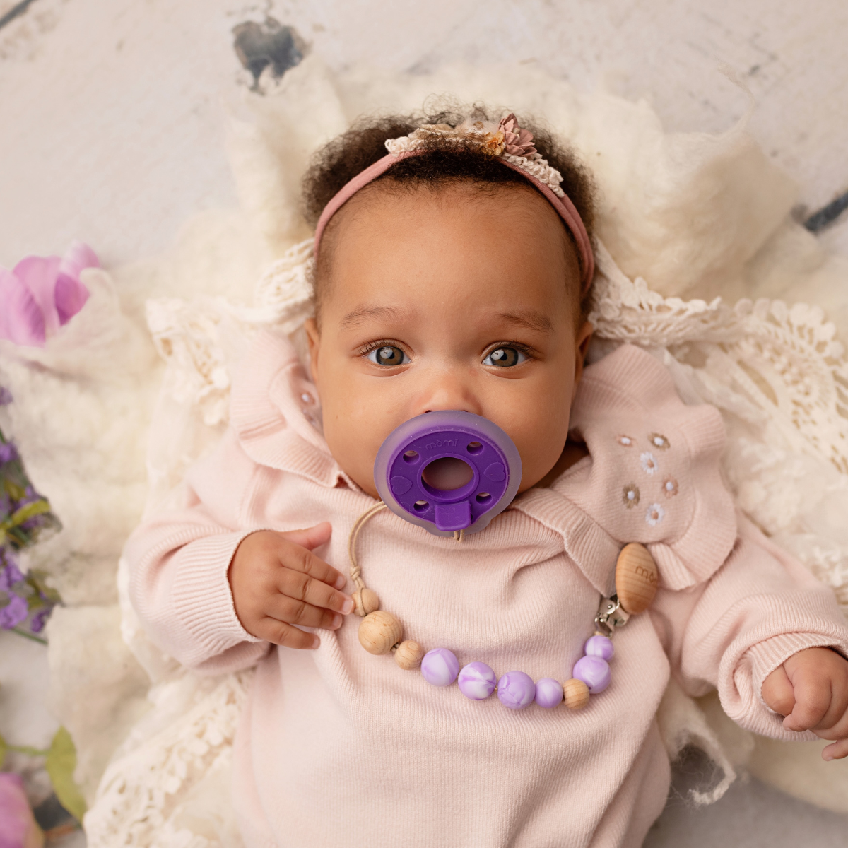 mōmi babypace pacifier gift set - purple